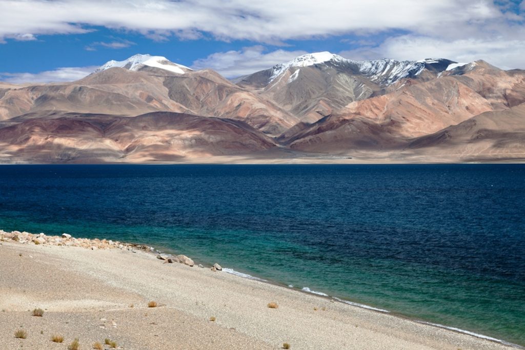 An enchanting alpine lake nestled in the remote regions of Ladakh, Tso Moriri captivates with its crystal-clear waters, serene surroundings, and diverse birdlife, offering a peaceful retreat amidst the Himalayan wilderness.


